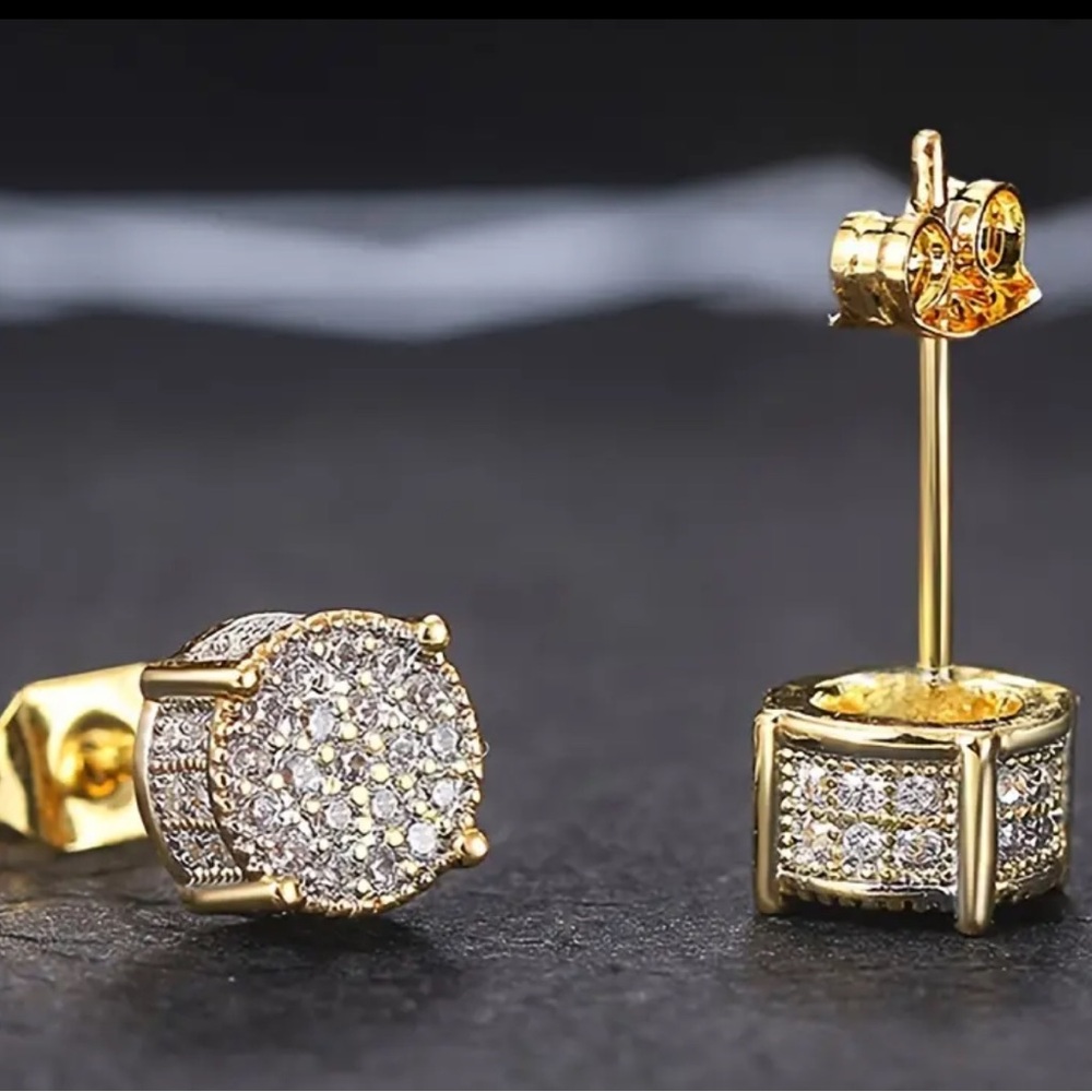 CZ MICRO NAIL GOLDTONE STUD EARRINGS BOXED ANS READY TO GIFT - Picture 2 of 12